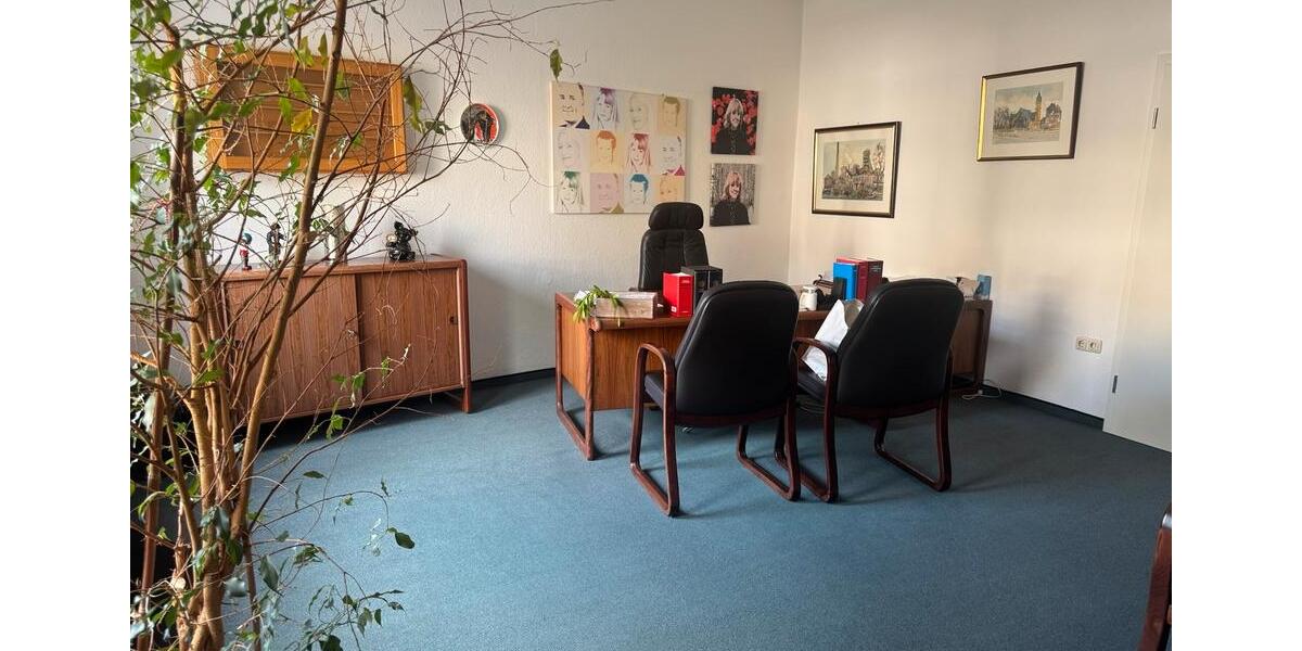 Erdgeschoßwohnung Castrop-Rauxel Bladenhorst - 5 Zimmer, 120 m&sup2;, 330&euro; | Angebot:26034338