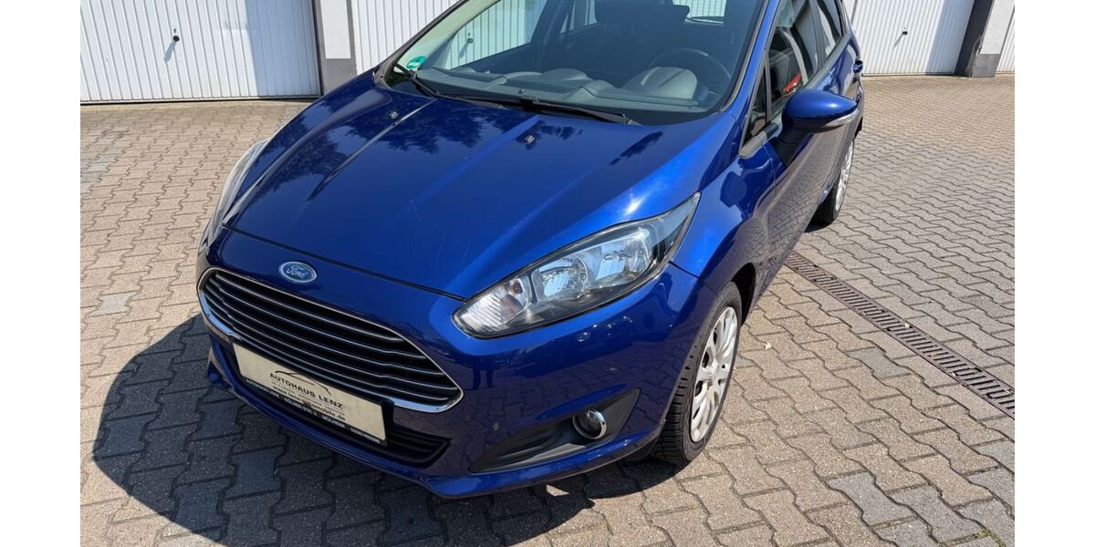 Ford Fiesta 113.955 km 5.200 &euro; Mülheim 45481