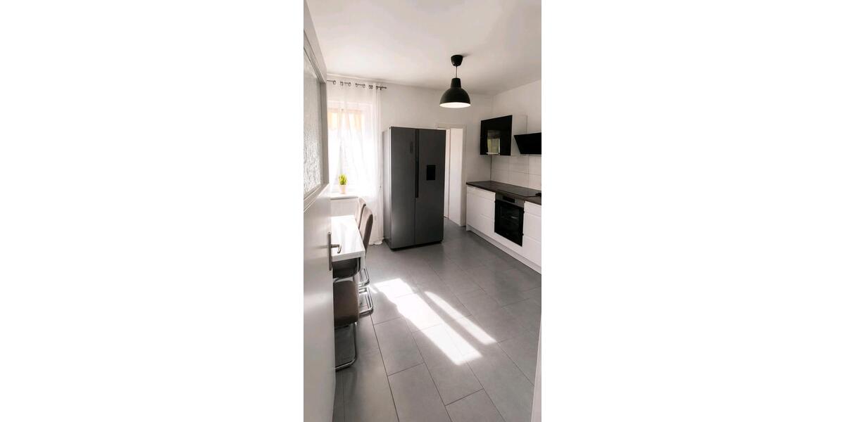 Etagenwohnung Duisburg Duisburg-Mitte - 3 Zimmer, 63 m&sup2;, 910&euro; | Angebot:26675484