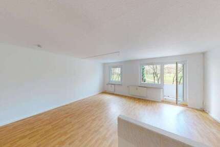 Wohnung zum Mieten in Chemnitz 343 € 68.15 m²