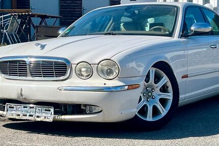 Jaguar XJ 290.734 km 1.650 &euro; Gelsenkirchen 45884