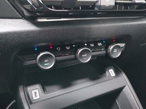 Citroen C4 Feel Pack 1.2 Kam Tempomat Klima 16.501 km 18.180 &euro; HAAN 42781