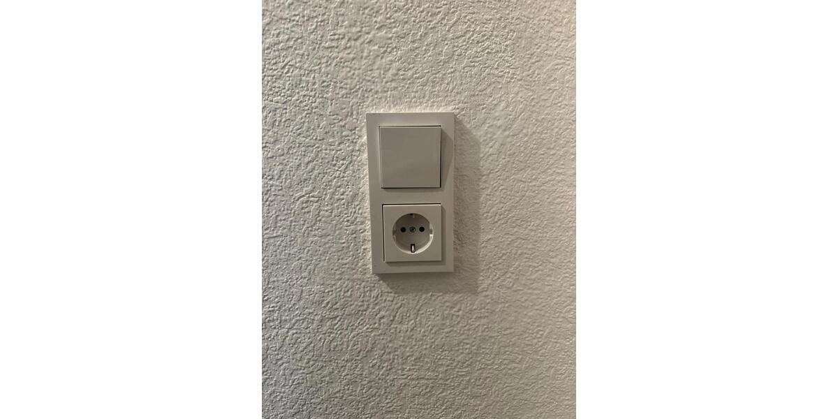 Möblierte Erdgeschosswohnung mit Stellplatz und Terrasse 2 zimmer