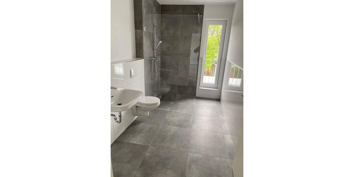 Etagenwohnung Essen Bochold - 4 Zimmer, 110 m&sup2;, 1.430&euro; | Angebot:25760327