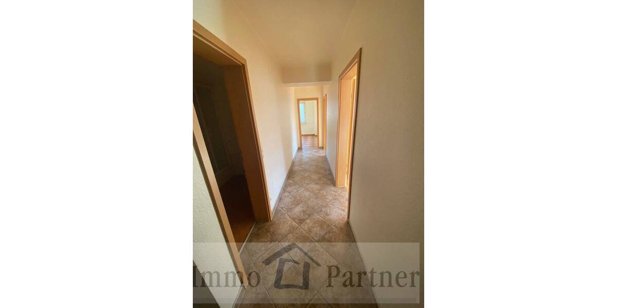 Etagenwohnung Duisburg / Aldenrade Aldenrade - 4 Zimmer, 118 m&sup2;, 158.000&euro; | Angebot:23982412