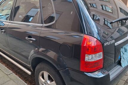 Hyundai TUCSON 196.000 km 3.200 &euro; Essen 45145
