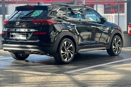 Hyundai TUCSON 144.000 km 17.900 &euro; Gelsenkirchen 45881