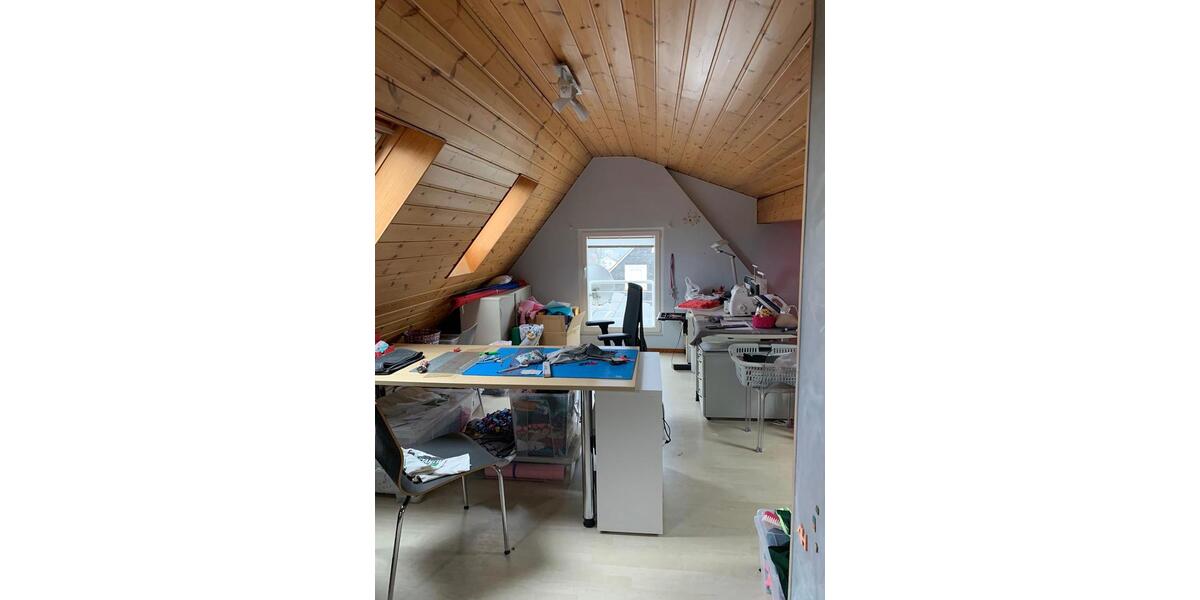 Etagenwohnung Wuppertal Cronenberg - 3 Zimmer, 110 m&sup2;, 289.000&euro; | Angebot:25614597