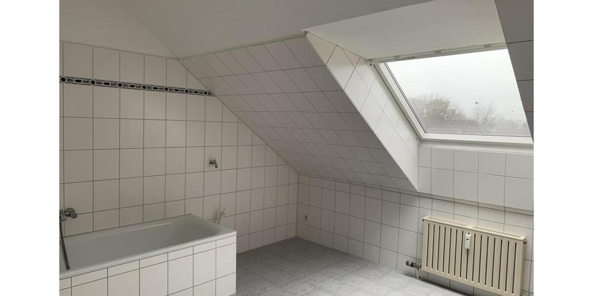 Über den Dächern in RE-Süd 2 zimmer