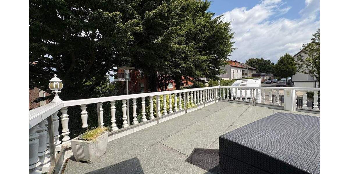 Einzigartiges 2-Familienhaus mit Charme und sonnigen Garten 5 zimmer