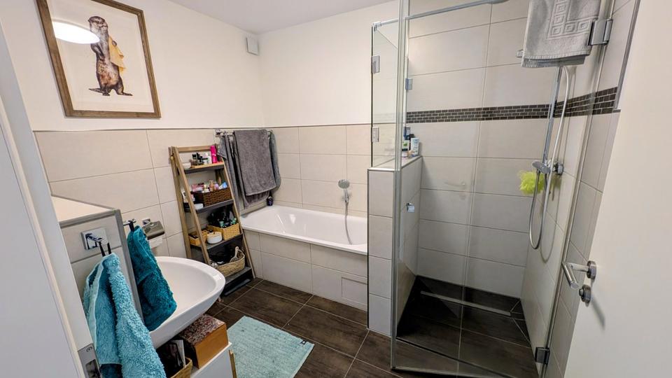 Moderne 2,5-Zimmer Wohnung mit Balkon ins Grüne, Baujahr 2021! 2.5 zimmer