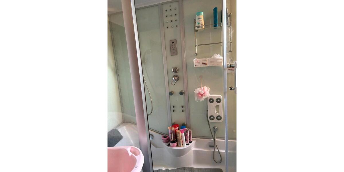 Etagenwohnung Duisburg Mittelmeiderich - 3 Zimmer, 85 m&sup2;, 820&euro; | Angebot:25838651