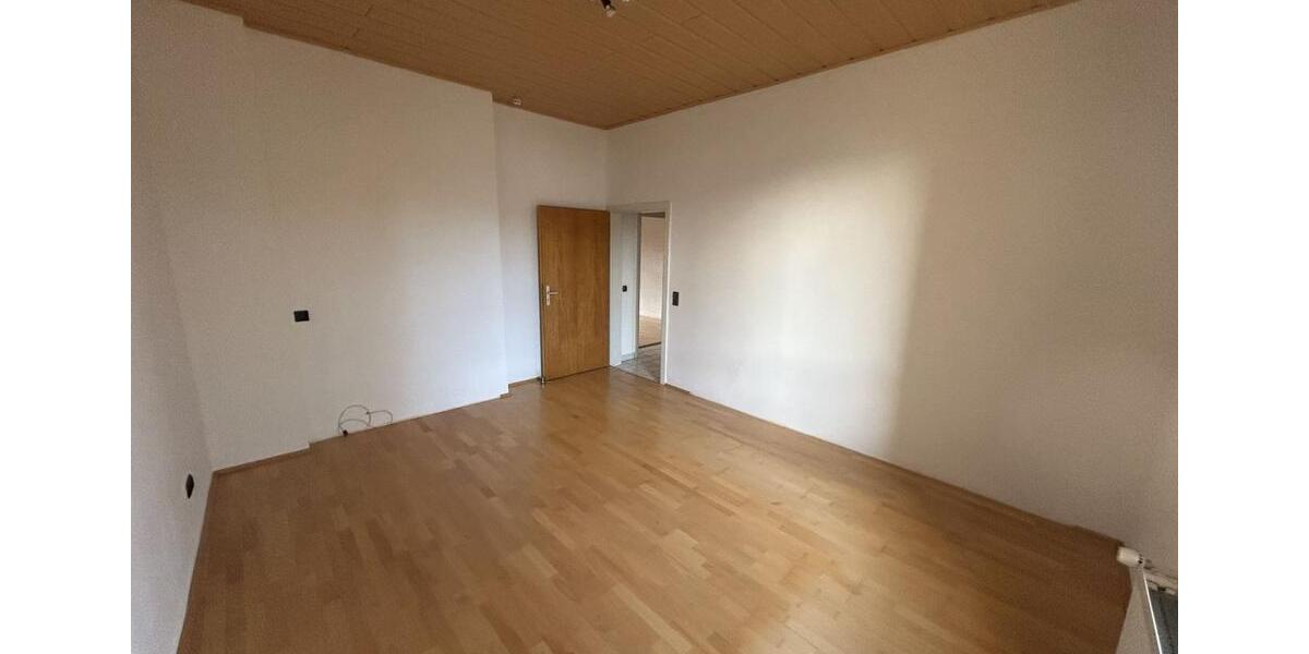 Etagenwohnung Bochum Bochum-Nord - 5.5 Zimmer, 124 m&sup2;, 1.004&euro; | Angebot:25294100