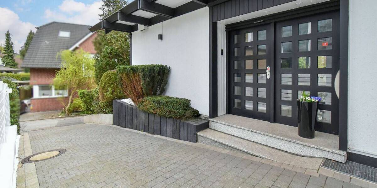 Einfamilienhaus Essen Heidhausen - 5 Zimmer, 220 m&sup2;, 975.000&euro; | Angebot:26499112