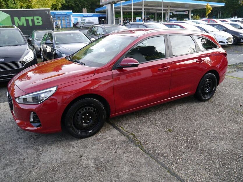 i30
