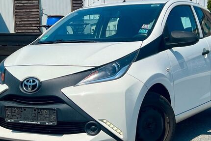 Toyota Aygo (X) 253.790 km 3.650 &euro; Gelsenkirchen 45884