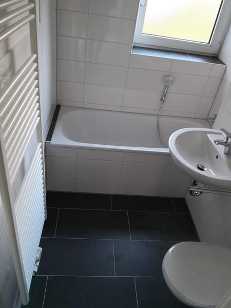 Komplett renovierte EG-Wohnung mit Balkon!! zimmer