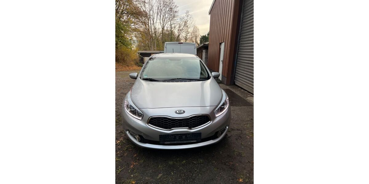 Kia ceed / Ceed 60.000 km 9.950 &euro; Essen 45356