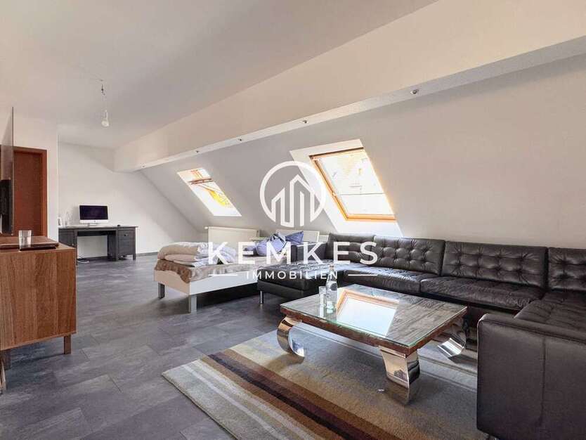 Wohnung zum Kaufen in Mülheim 240.000 € 107.92 m²