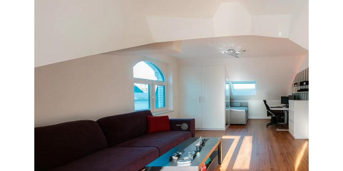 Freistehendes Einfamilienhaus 362m² mit Poolhaus & Pool - 6482m² 10 zimmer