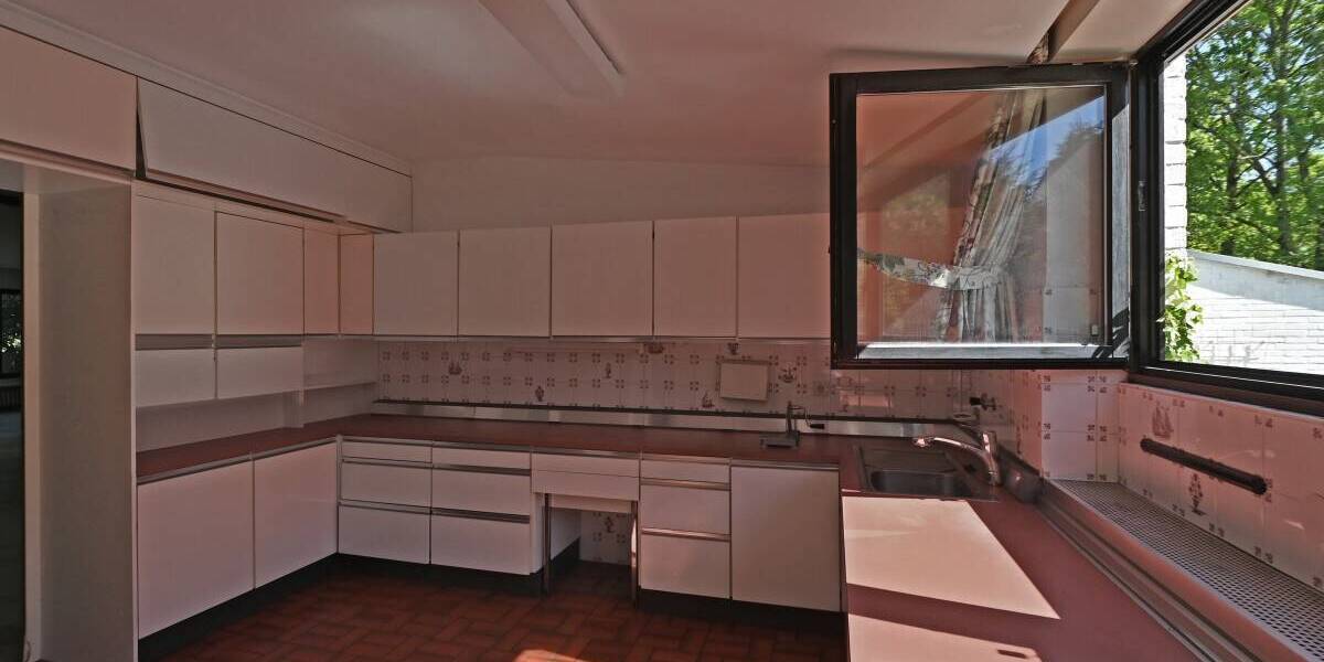 Einfamilienhaus Essen Rellinghausen - 7 Zimmer, 275 m&sup2;, 940.000&euro; | Angebot:26499111