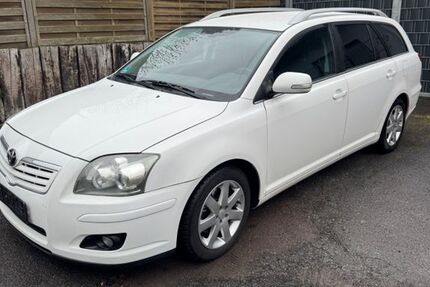 Toyota Avensis 349.530 km 2.150 &euro; Bochum 44807