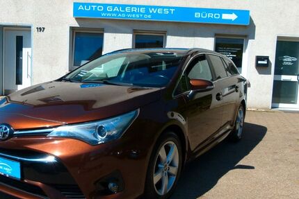 Toyota Avensis 187.464 km 8.490 &euro; Bochum 44809