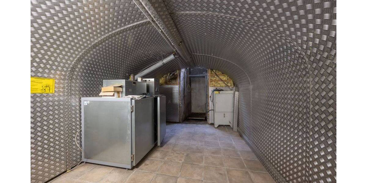 Denkmalgeschütztes Anwesen in idyllischer Lage von Duisburg-Friemersheim 8 zimmer