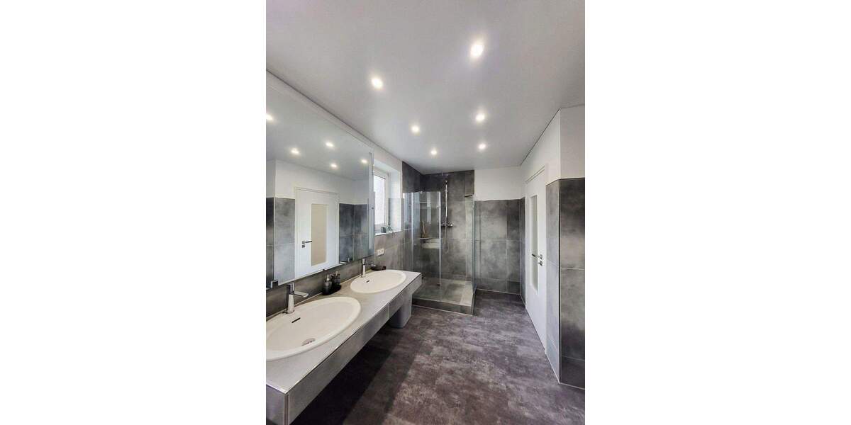 Sofort einziehen: Gemütliche 3 Zi. Wohnung 3 zimmer