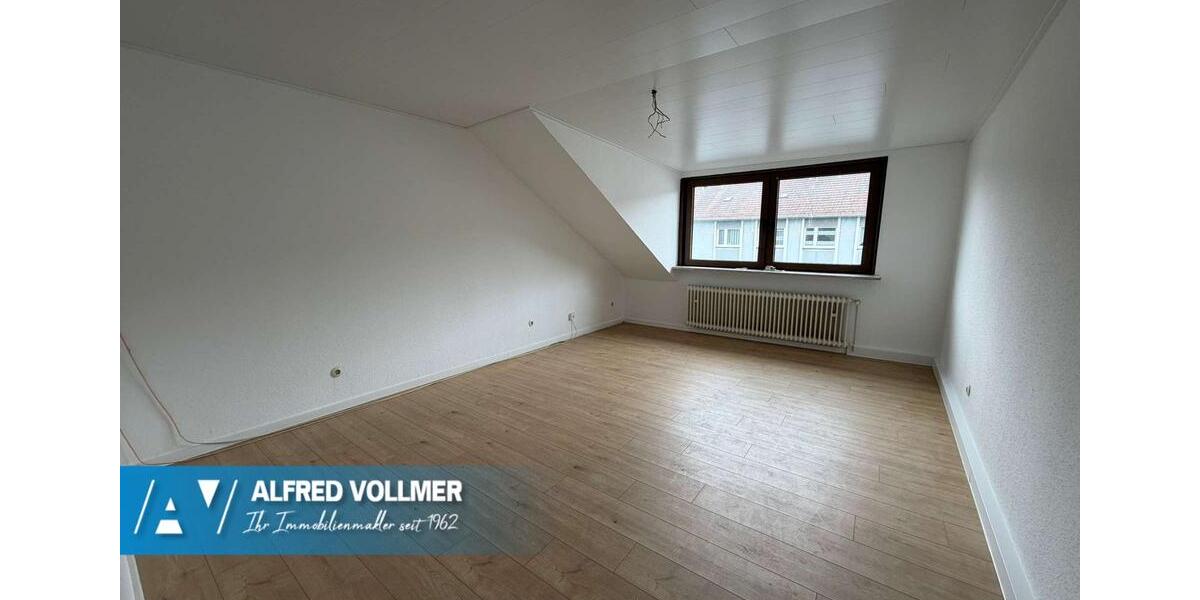 Dachgeschoßwohnung Wuppertal Gemarkung Barmen - 3 Zimmer, 68 m&sup2;, 510&euro; | Angebot:26666108