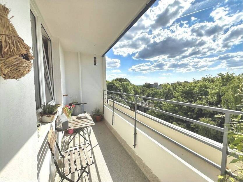 Wohnen mit Weitsicht - 3-Zimmer-Wohnung mit grünem Panorama