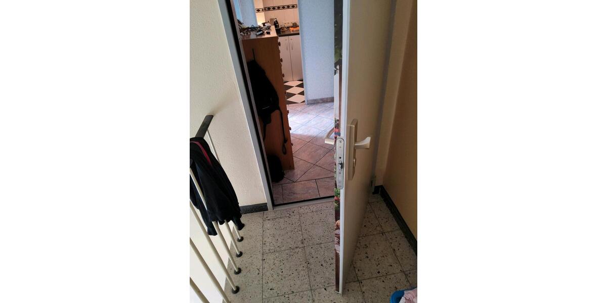 Dachgeschoßwohnung Wuppertal Elberfeld - 1 Zimmer, 28 m&sup2;, 79.000&euro; | Angebot:26462385