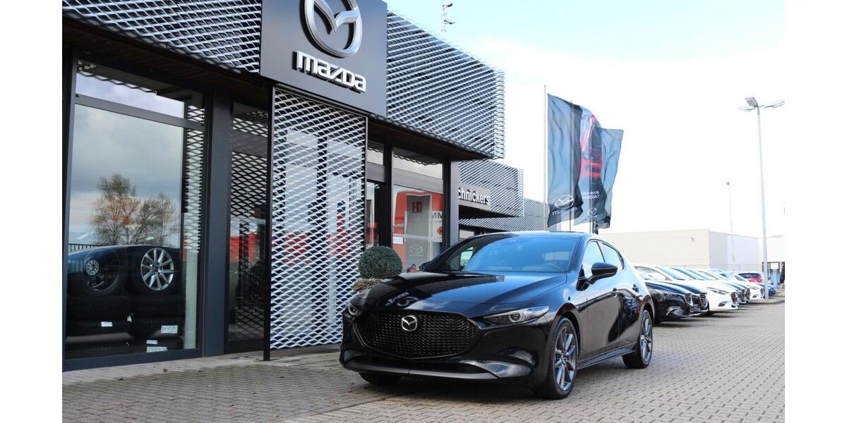 Mazda 3 68.744 km 18.240 &euro; Moers 47441