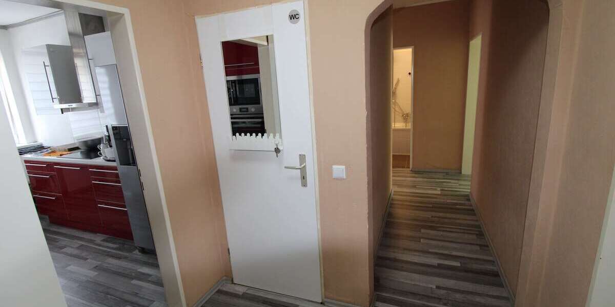 Etagenwohnung Essen Südviertel - 3 Zimmer, 79 m&sup2;, 149.000&euro; | Angebot:26910389
