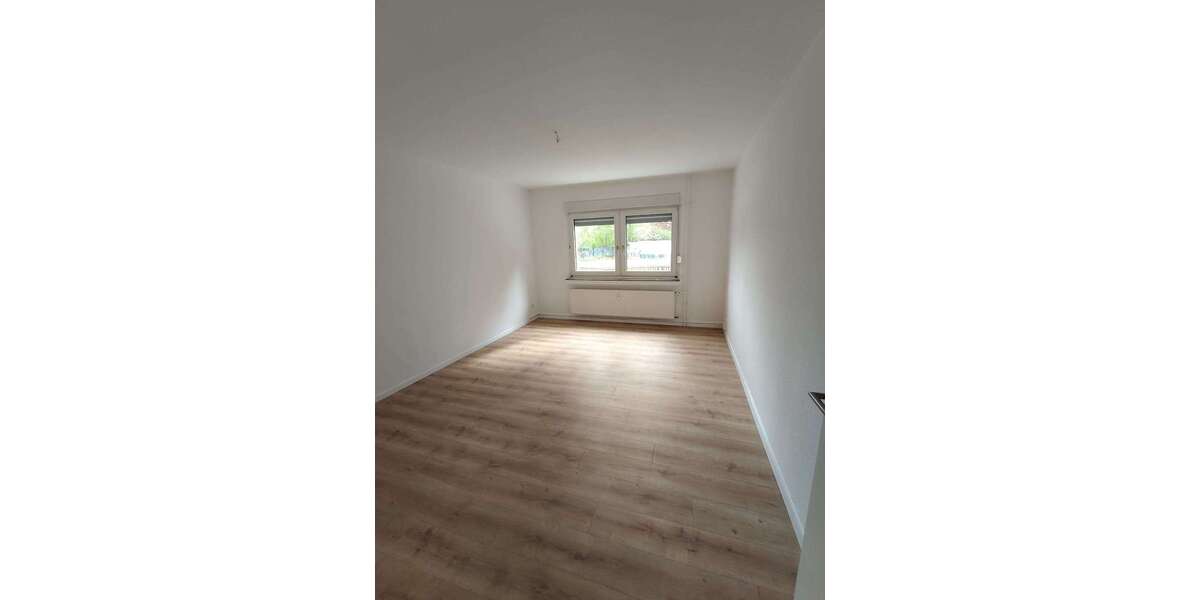 Etagenwohnung Duisburg - Duisburg-Süd Süd - 3 Zimmer, 73 m&sup2;, 650&euro; | Angebot:26443751