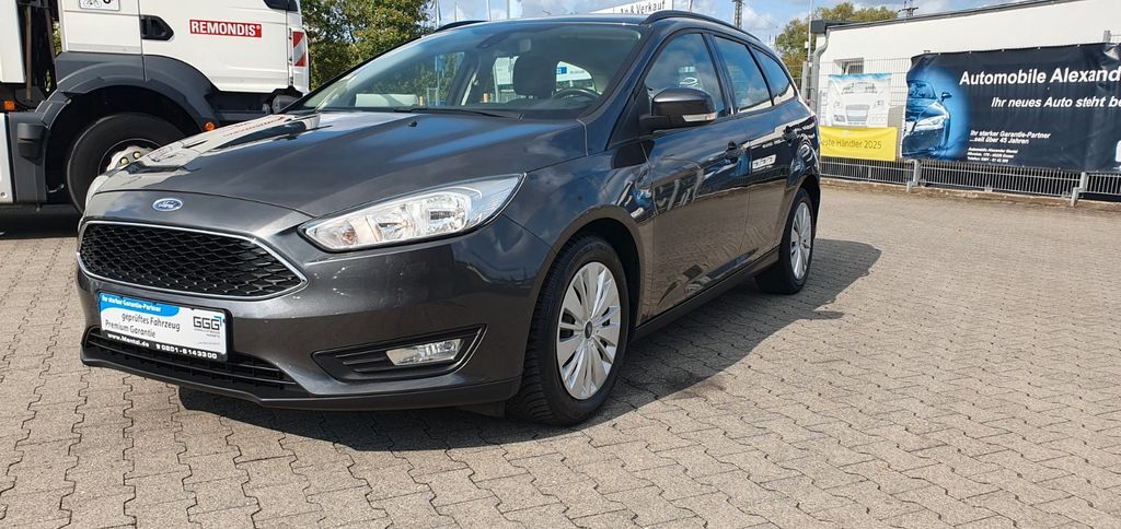 Ford Focus 97.052 km 8.499 € Essen 45326