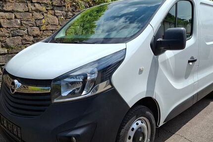 Opel Vivaro 78.000 km 14.700 &euro; Mülheim an der Ruhr 45481