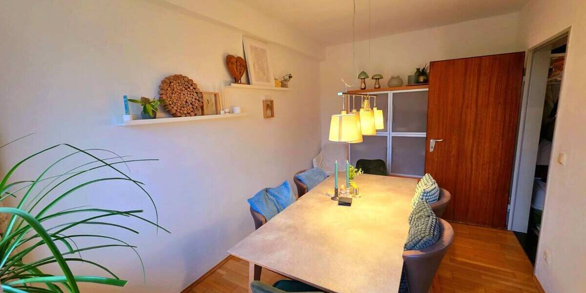 Ruhige Wohnlage in RE-Süd. Gemütliche Wohnung mit Südbalkon in einem gepflegten 2-Parteienhaus. - Etagenwohnung Recklinghausen Süd | Angebot:26393450