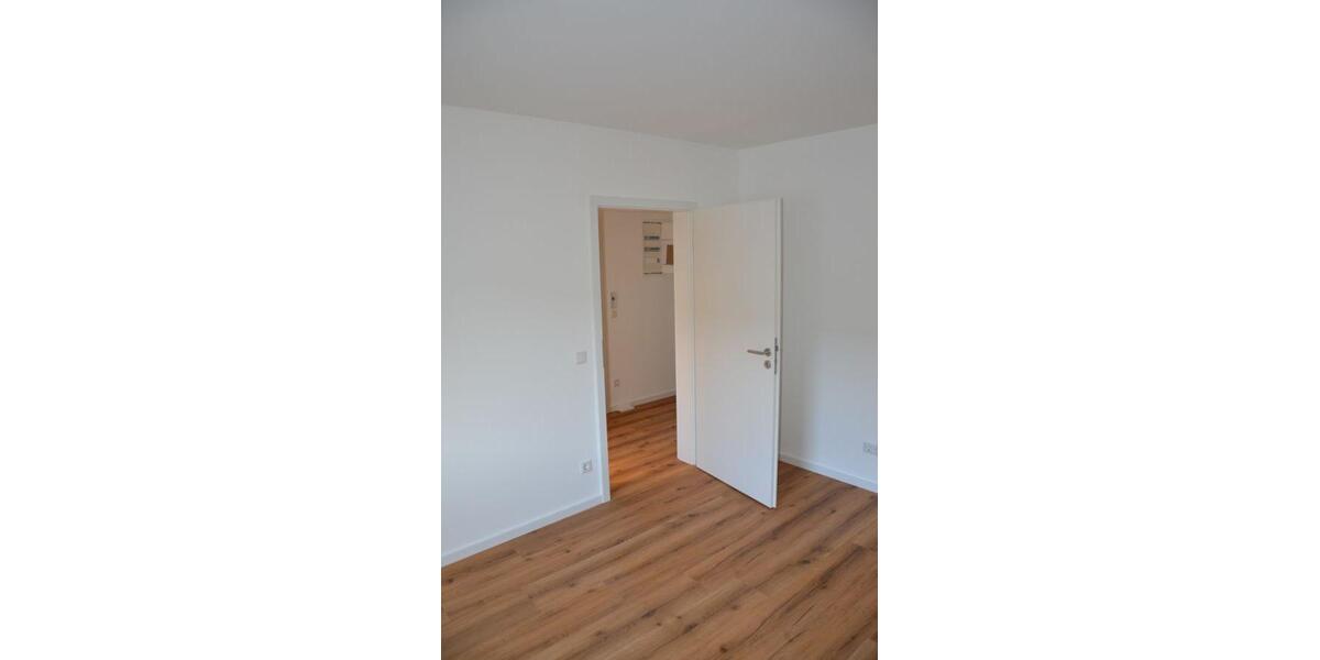PRIVAT: Moderne 2,5 Zi. Dachgeschoss-Wohnung in ruhiger zentraler Top-Lage Alsenviertel, ohne Balkon - Dachgeschoßwohnung Bochum Innenstadt | Angebot:27501609