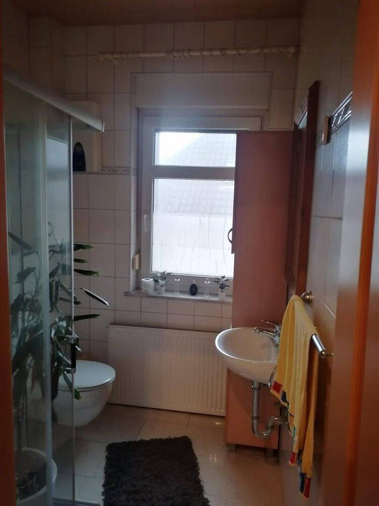 Wohnen mit Weitblick und Garten - großzügige Wohnung