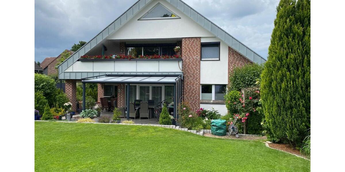 Mehrfamilienhaus, Wohnhaus Hünxe - 7.5 Zimmer, 270 m&sup2;, 859.000&euro; | Angebot:26889271