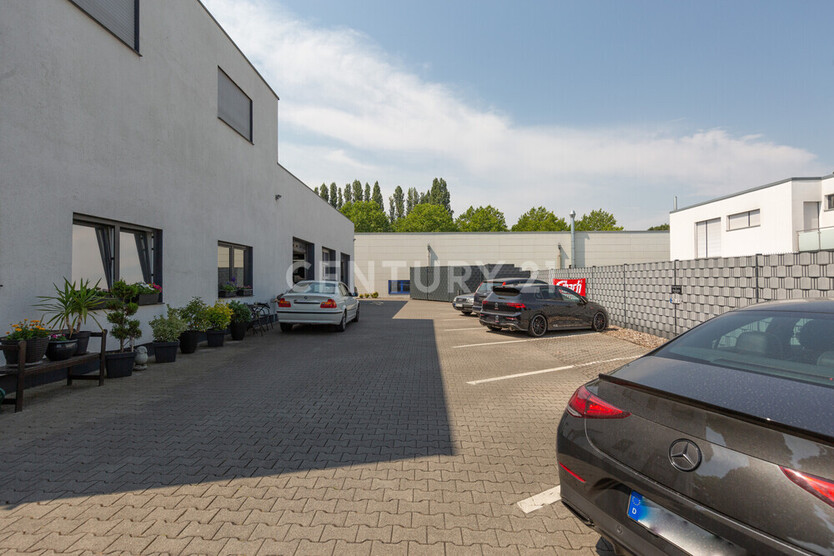 Arbeiten und exklusives Wohnen an einem Ort!