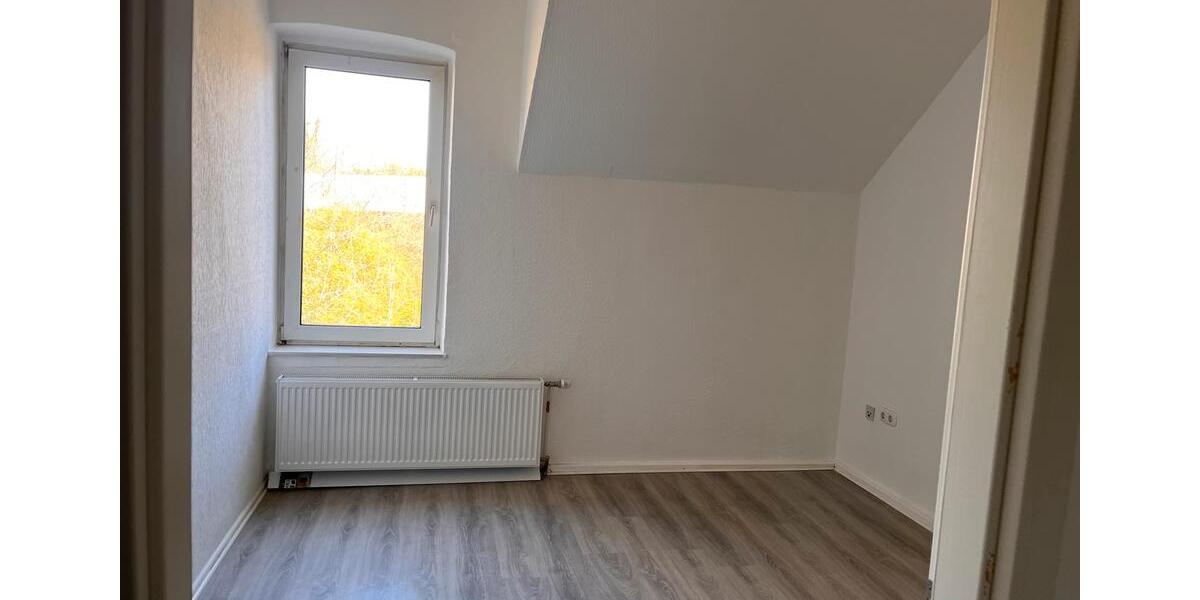 Etagenwohnung Duisburg Mittelmeiderich - 2 Zimmer, 54 m&sup2;, 560&euro; | Angebot:25764270