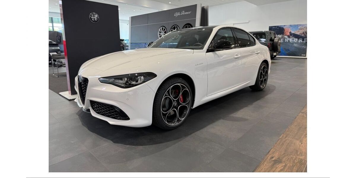 Alfa Romeo Giulia 2.999 km 48.990 &euro; Oberhausen 46049