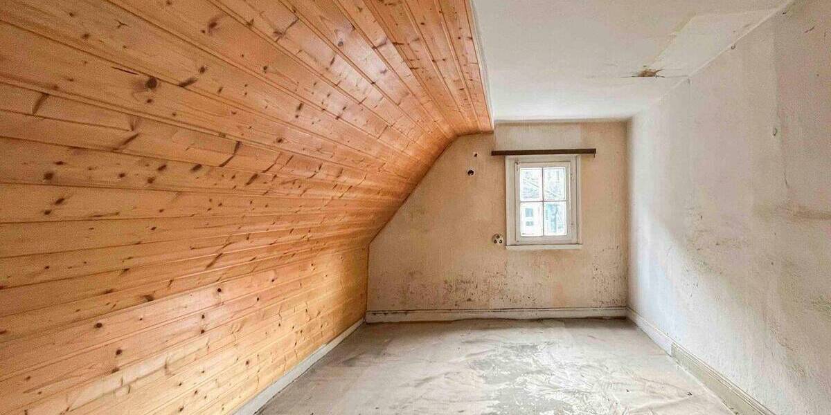 Einfamilienhaus Solingen Gräfrath - 6 Zimmer, 160.000&euro; | Angebot:26876045