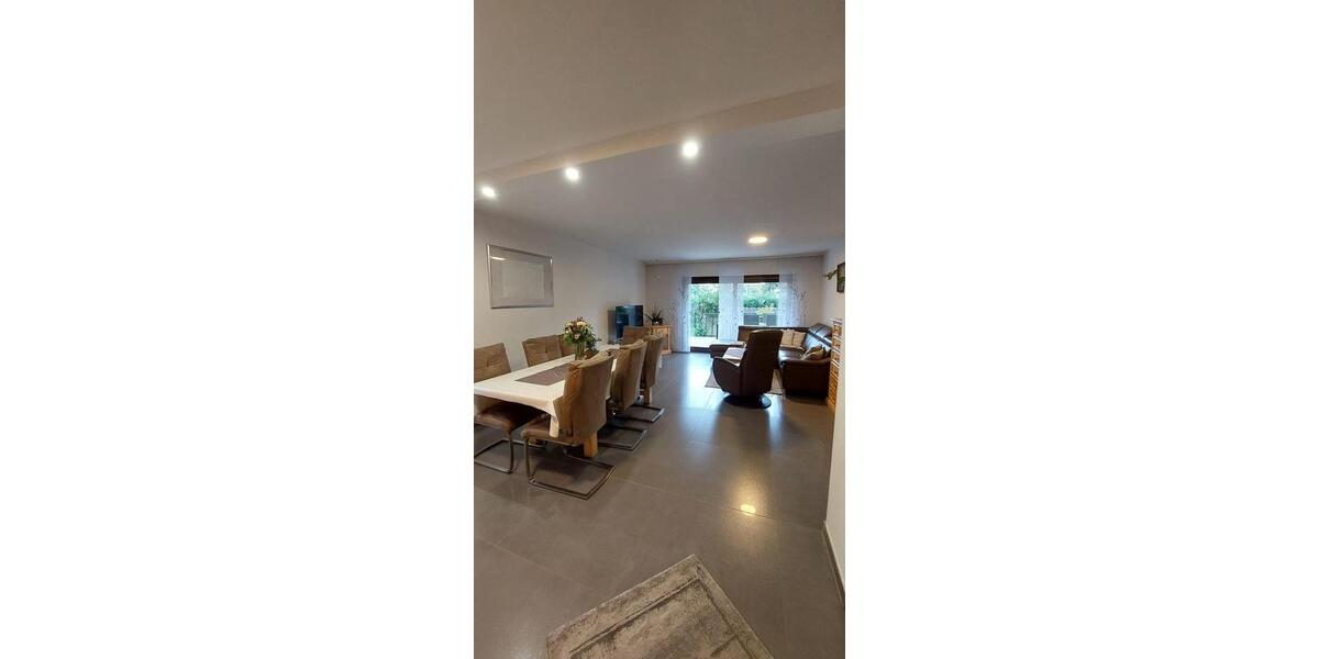 Mehrfamilienhaus in einzigartiger Lage, ideal für große Familien 10 zimmer