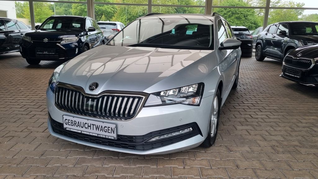 Skoda Superb 84.000 km 25.950 &euro; Duisburg 47167