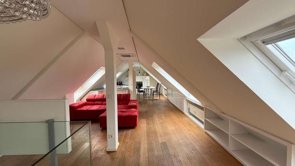 Dachgeschoßwohnung Essen Stadtbezirk II - 1 Zimmer, 72 m&sup2;, 1.450&euro; | Angebot:25148843