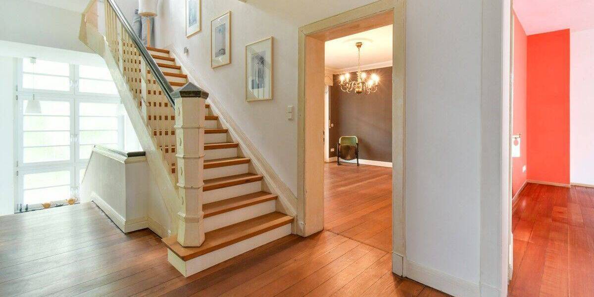 Reihenendhaus Duisburg Duissern - 9 Zimmer, 342 m&sup2;, 1.365.000&euro; | Angebot:26851078