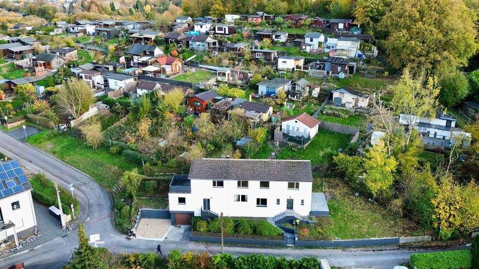 Haus zum Kaufen in Wuppertal 449.000 € 180 m² 10 zimmer